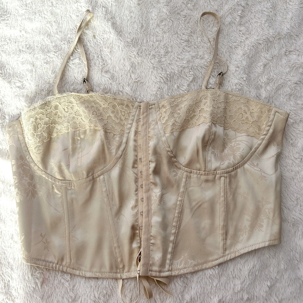 Women’s corset top